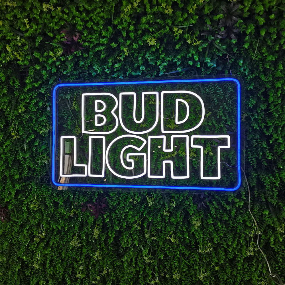 bud light neon sign 1